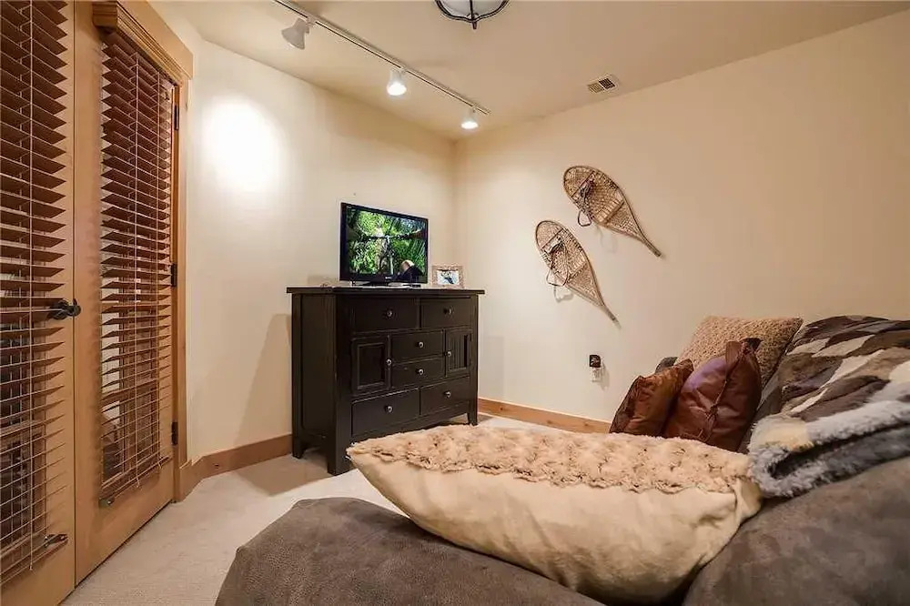 4203 Aspen Lodge, Trappeur's Crossing Apartment 3