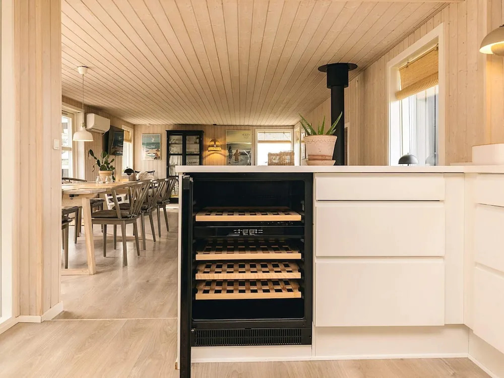 Sprawling Holiday Home in Løkken near Sea