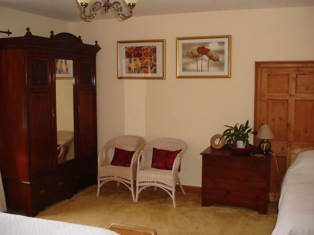 Temple Farmhouse B&B