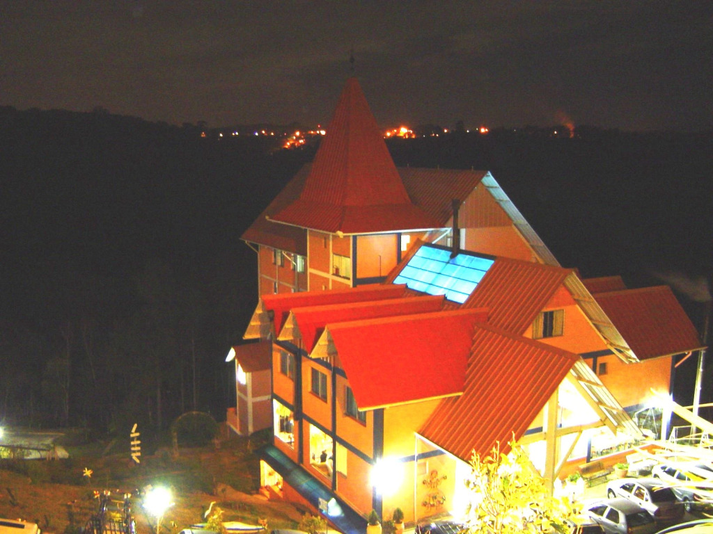 SKY VALLE HOTEL - Com vista privilegiada para o Vale do Quilombo