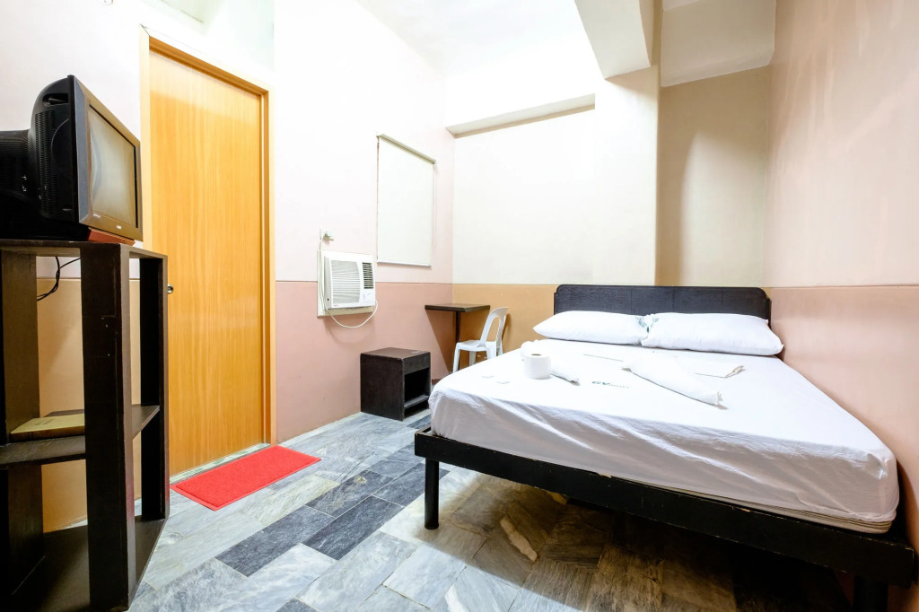 GV Hotel - Ozamiz