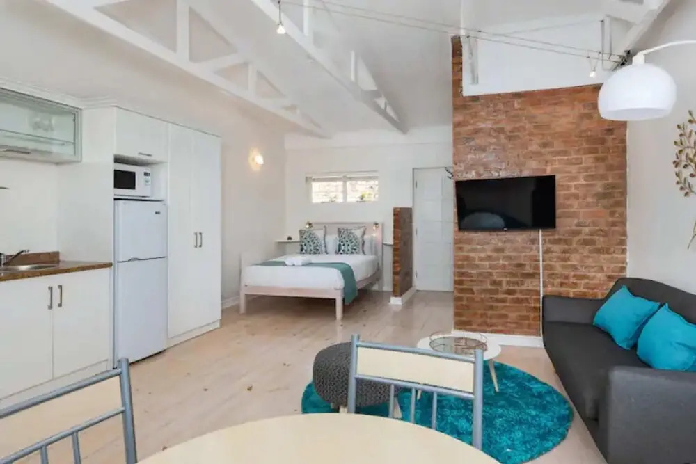 Newly Renovated Studio Apartment in Cape Town