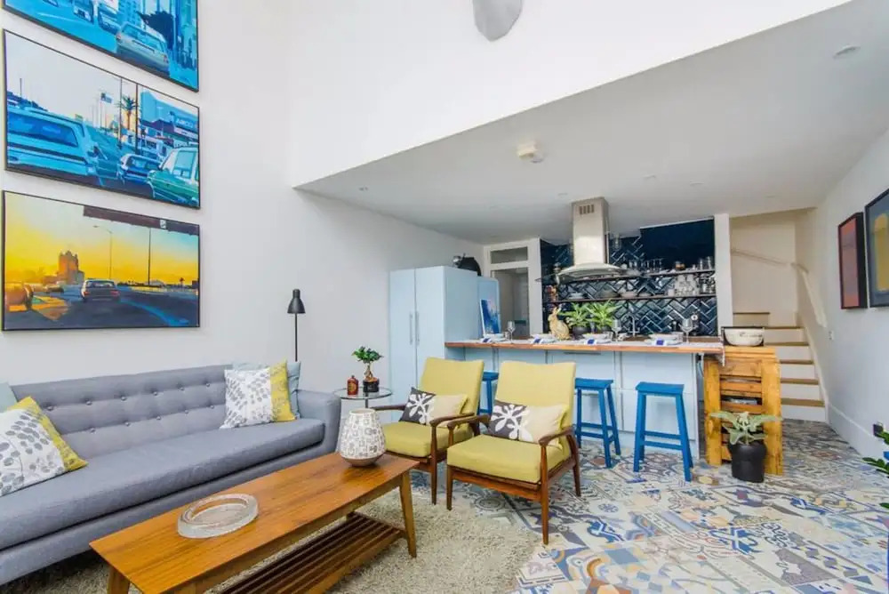 Loft in Clapham Junction Accommodates 4