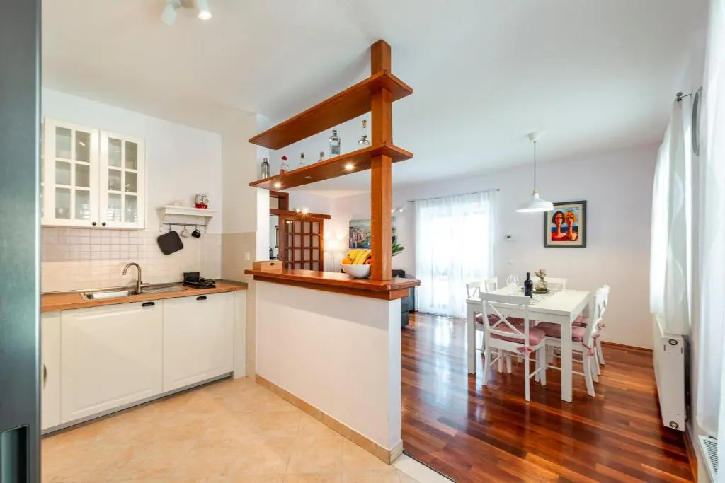 Apartment Miljas