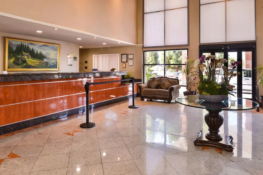 Quality Inn & Suites
