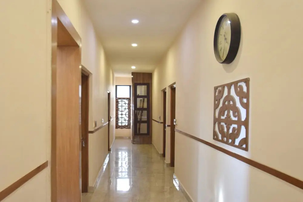 Oyo 11567 Hotel Shivalik Hills