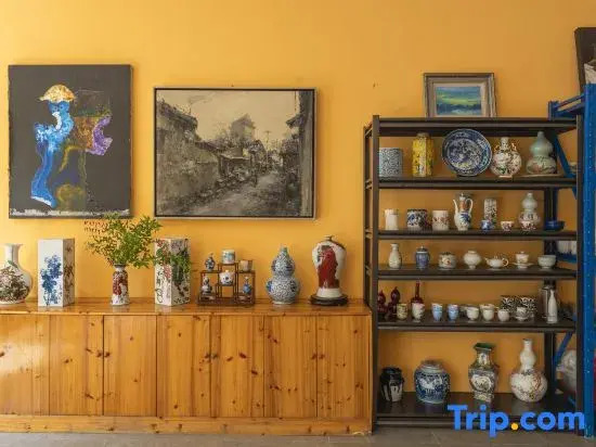 Xidi Huaxipan YouthHostel