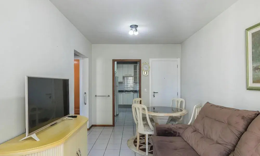 Apt in Downtown BC 350m From the Beach Pae1002