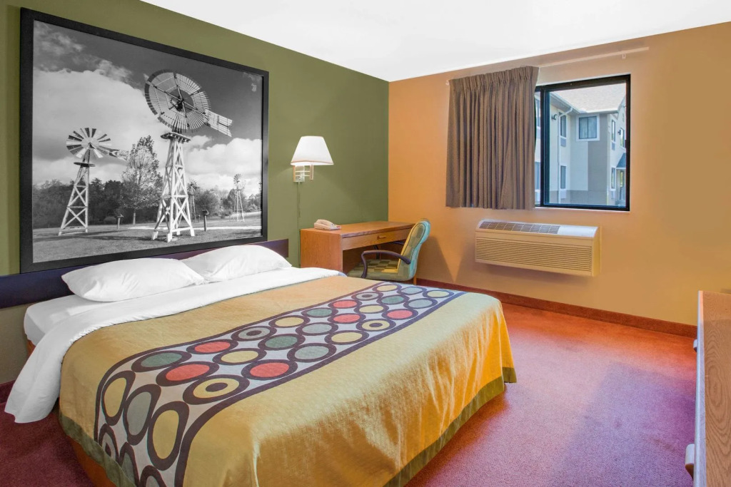 Quality Inn & Suites Howe - Sturgis