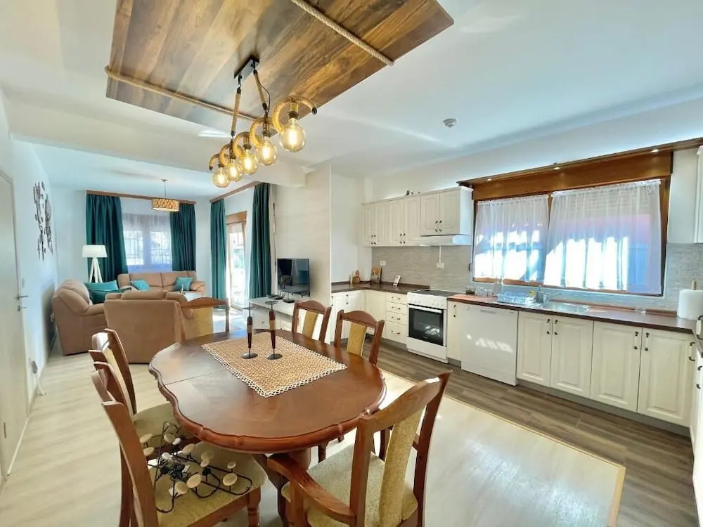 Villa Serenity