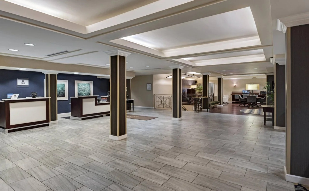 Sheraton Bellevue Hotel