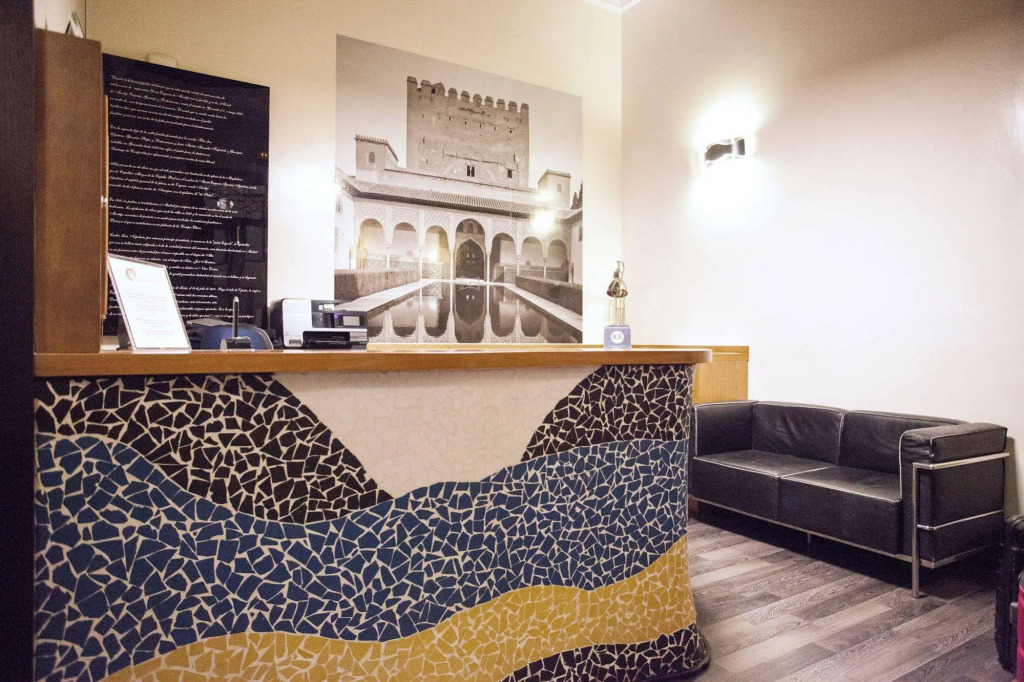 Alhambra Suites