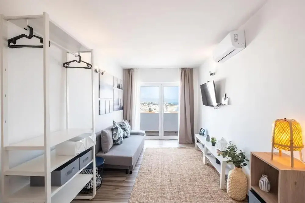 Oceanic Rainbow Apartment-Albufeira