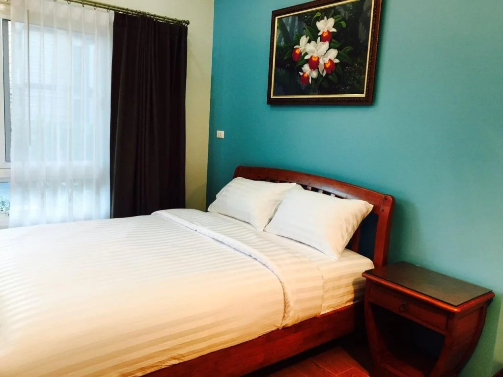 Ekanake Place(เอกเขนก เพลซ)