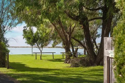 Cowrie Chalet
