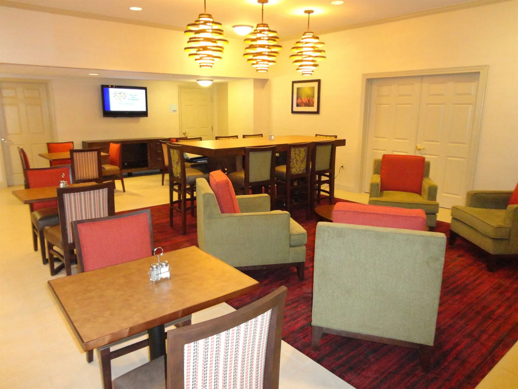 Holiday Inn Express Hotel & Suites Indianapolis North Carmel by IHG