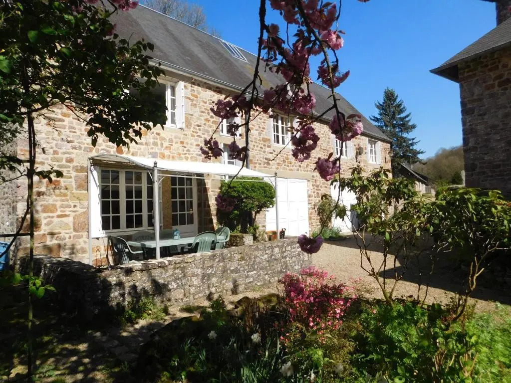 Le Moulin LEveque