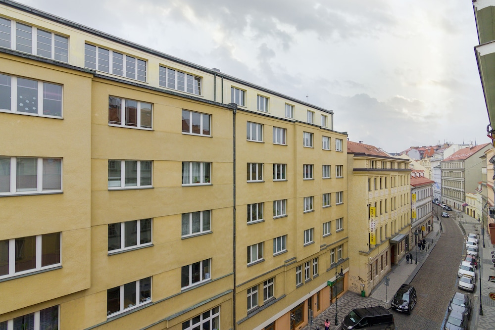 Terrace Apartment Prague
