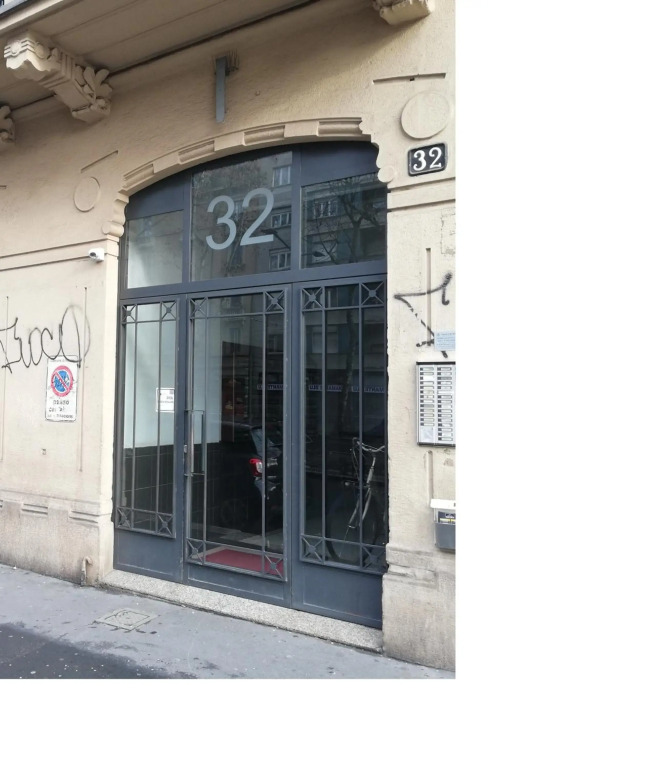 Al 32 Apartment