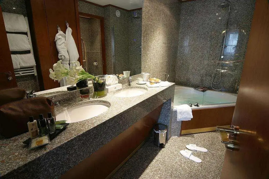Отель Goldstar Resort
