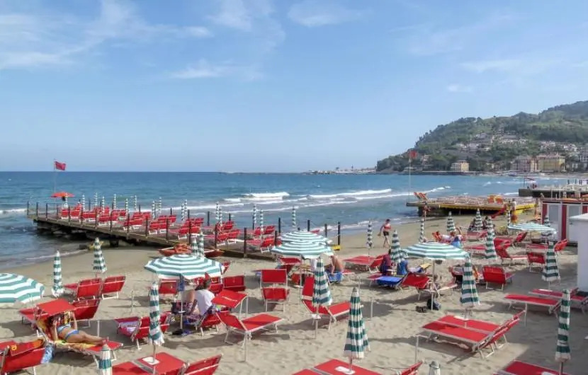 Flat 4 Bedrooms 3 Bathrooms - Monade Santa Lucia