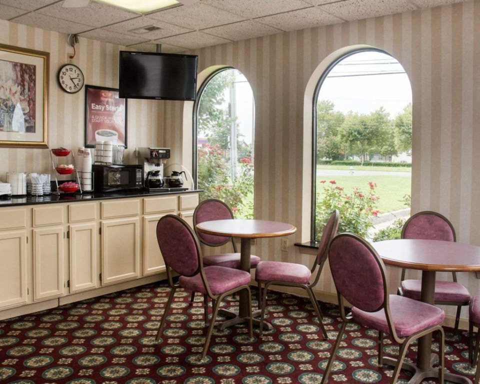 Econo Lodge
