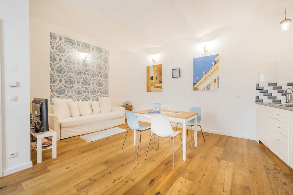 Vienna Vintage Apartment