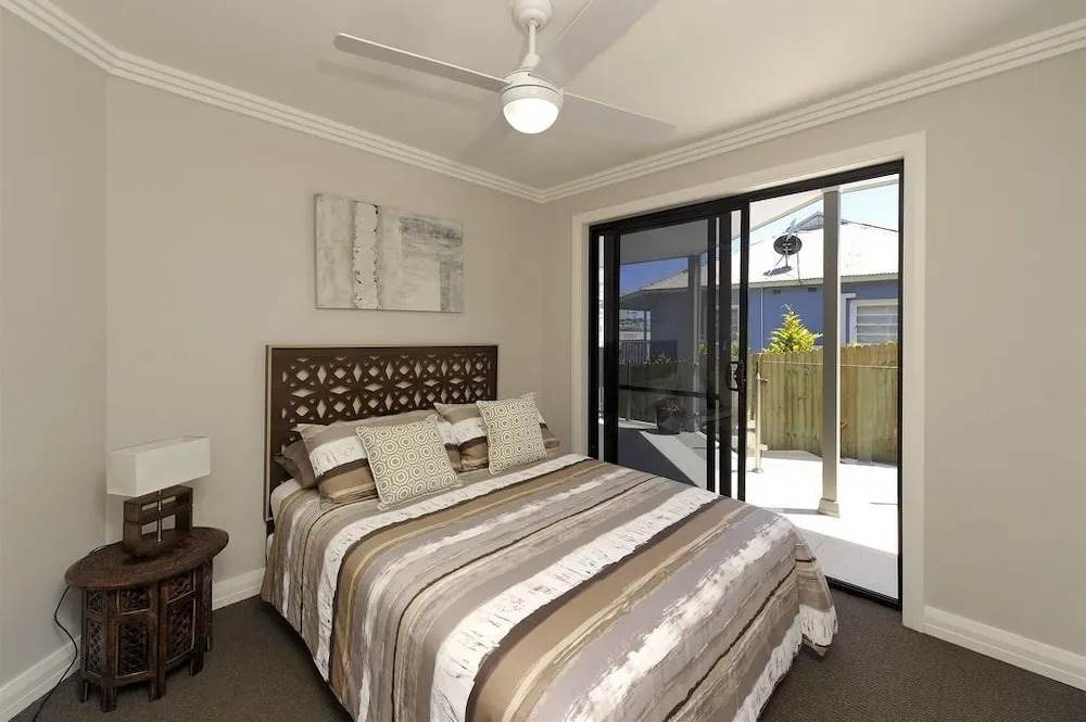Tomaree Road 16