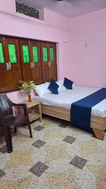 Madhavi Homestay