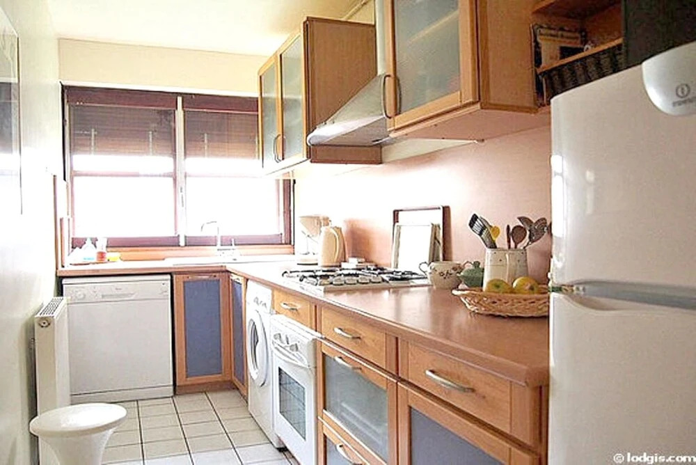 Apartment With one Bedroom in Paris, With Wonderful City View, Enclose