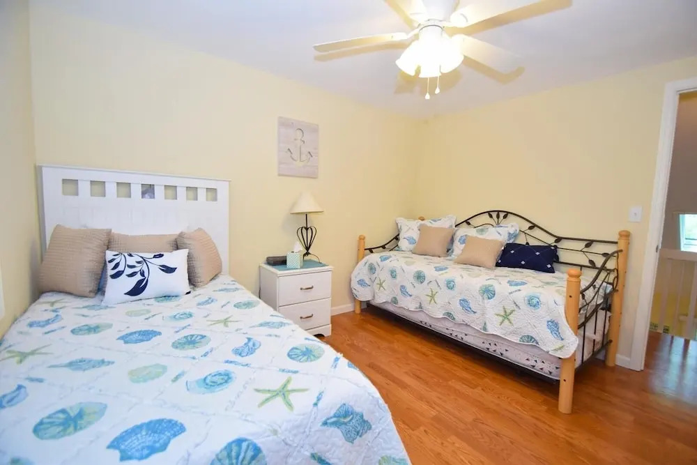 Ocean Pines-moonraker Road 54 3 Bedroom Home by RedAwning
