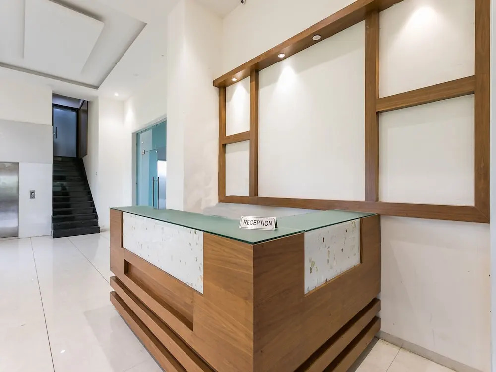 OYO 15088 Amrit Greens Hotel & Banquets