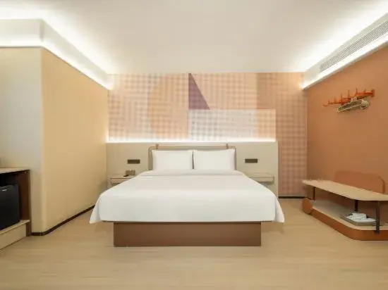Orange Hotel (Nanning Wuxiang Headquarters Base Store)