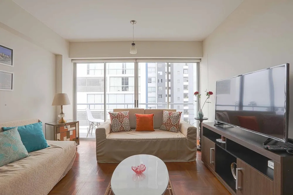 Brand new 2 dorm apt one block from boardwalk