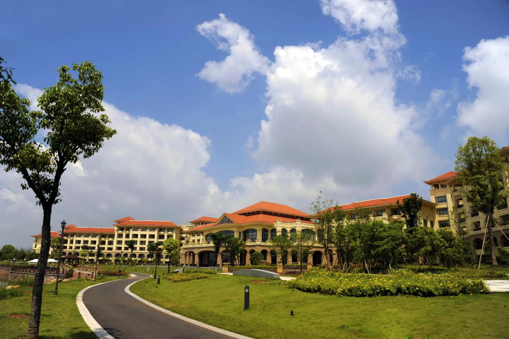 Your World International Conference Centre Hotel