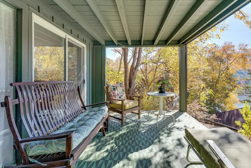 Casa Alcoa Mtn-view Apt Over Santeetlah Lake!