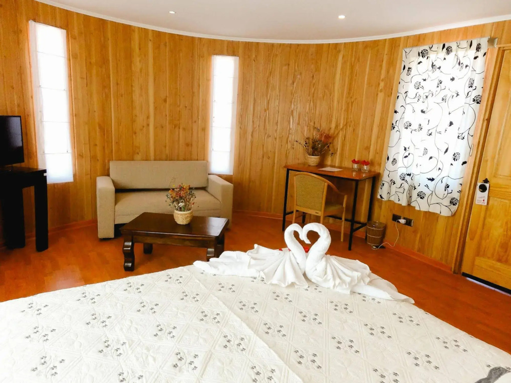 Hotel Iorana Tolache