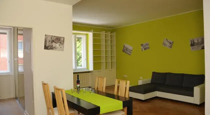 Apartment Downtown1