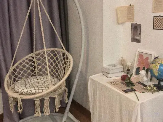 Guangzhou TT Net Red Boutique Theme Apartment
