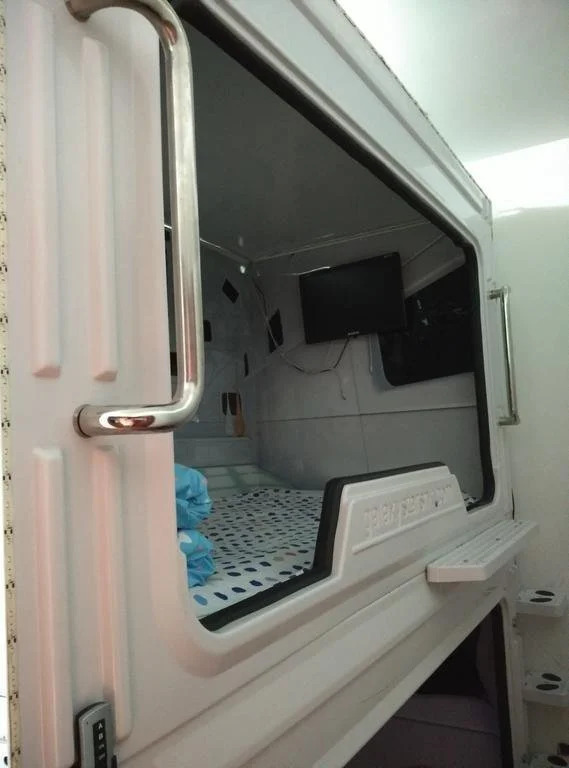 Zhengzhou Changlv Capsule Hotel