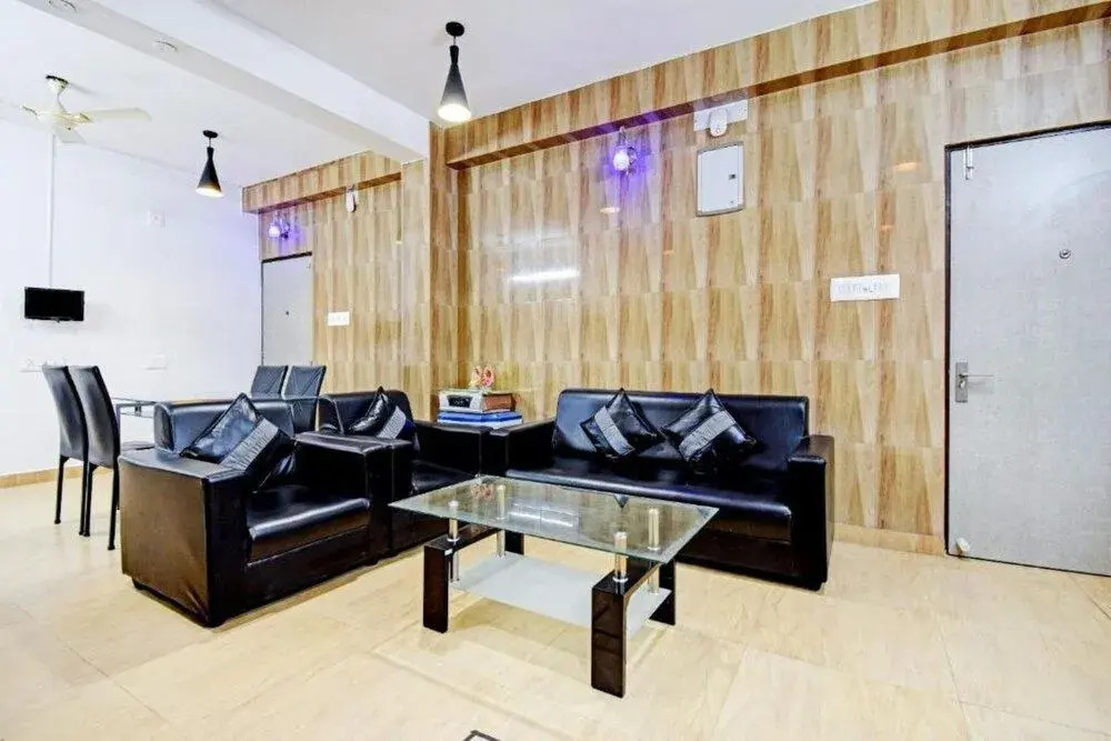 Goroomgo Relax Inn Newtown Kolkata