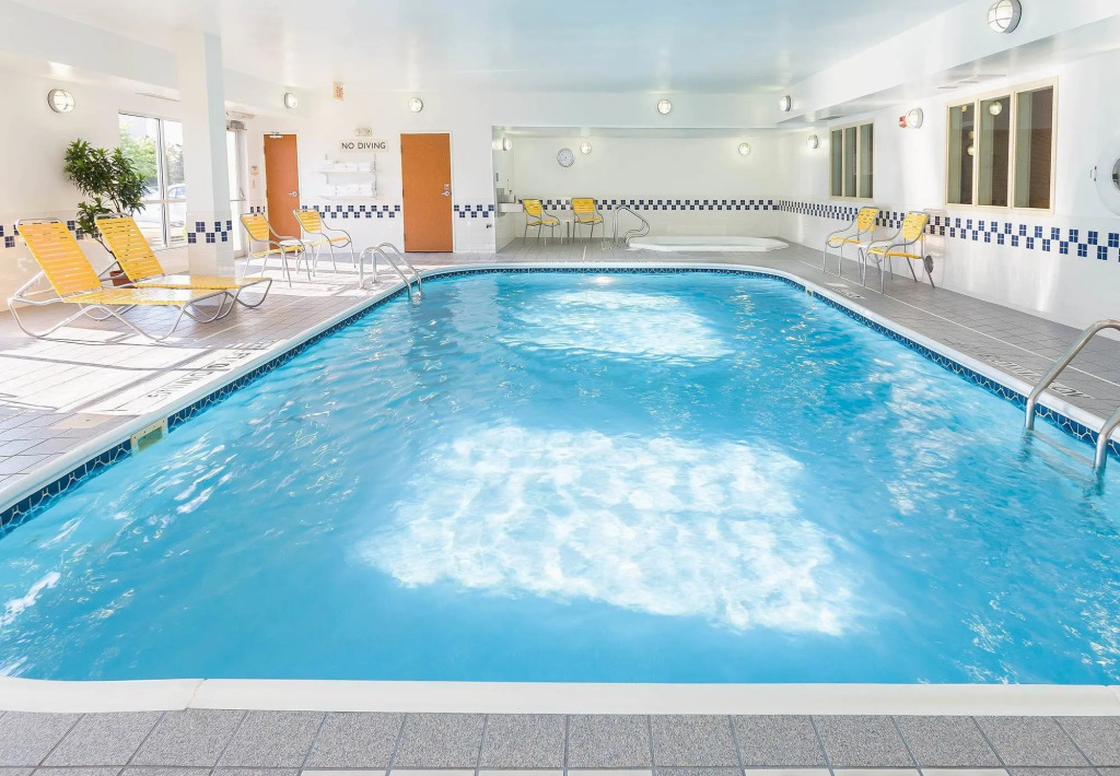 Fairfield by Marriott Inn & Suites Grand Rapids Airport