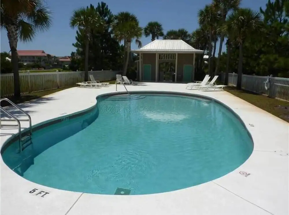 Sugar Paws - 200 Yards to Beach - Community Pool
