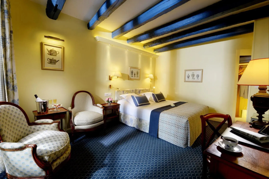 Le Relais Montmartre