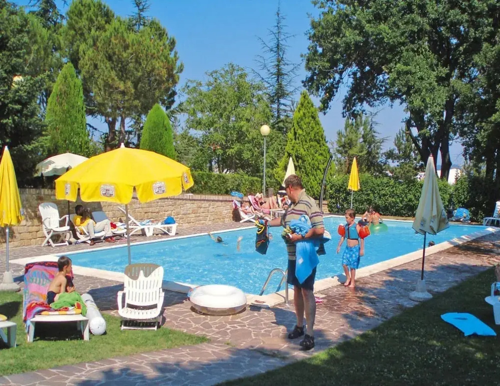 Apartment in Residence La Ginestra in Montelparo
