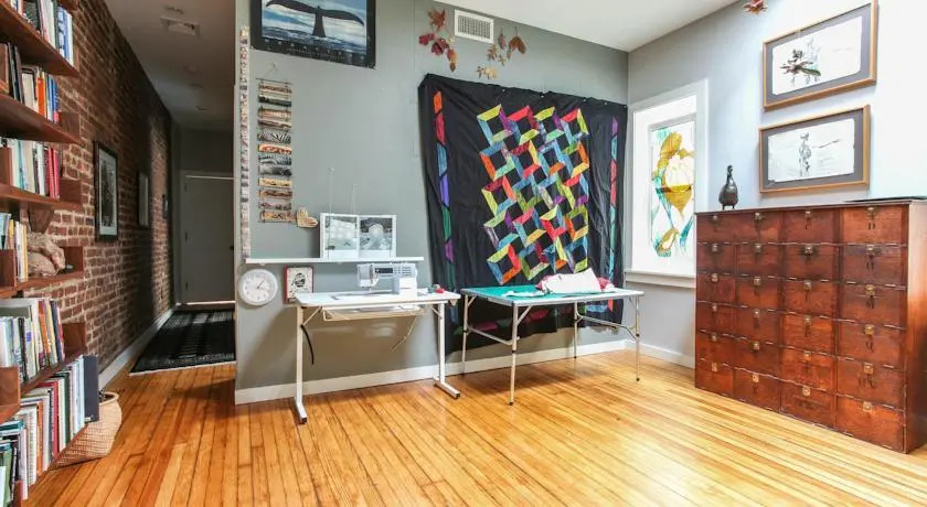 8th Street Townhouse by onefinestay