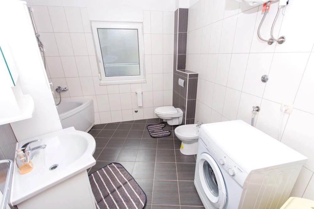 Apartments Lero