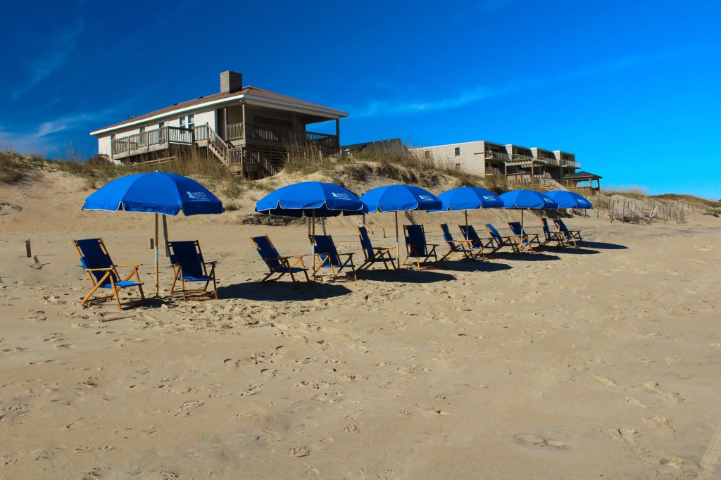 Oceanside Court by KEES Vacations