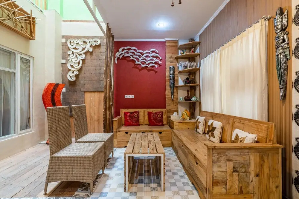Jimbaran Cozy House & Bunk Bed