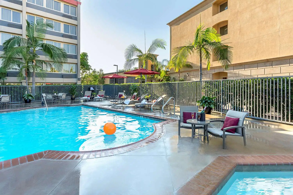 ALO Hotel by Ayres, Orange